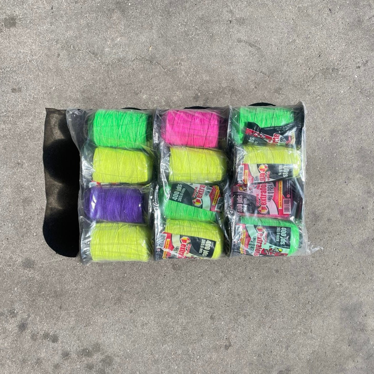Hilo brasileño algodón fluor 400 yardas (12un)