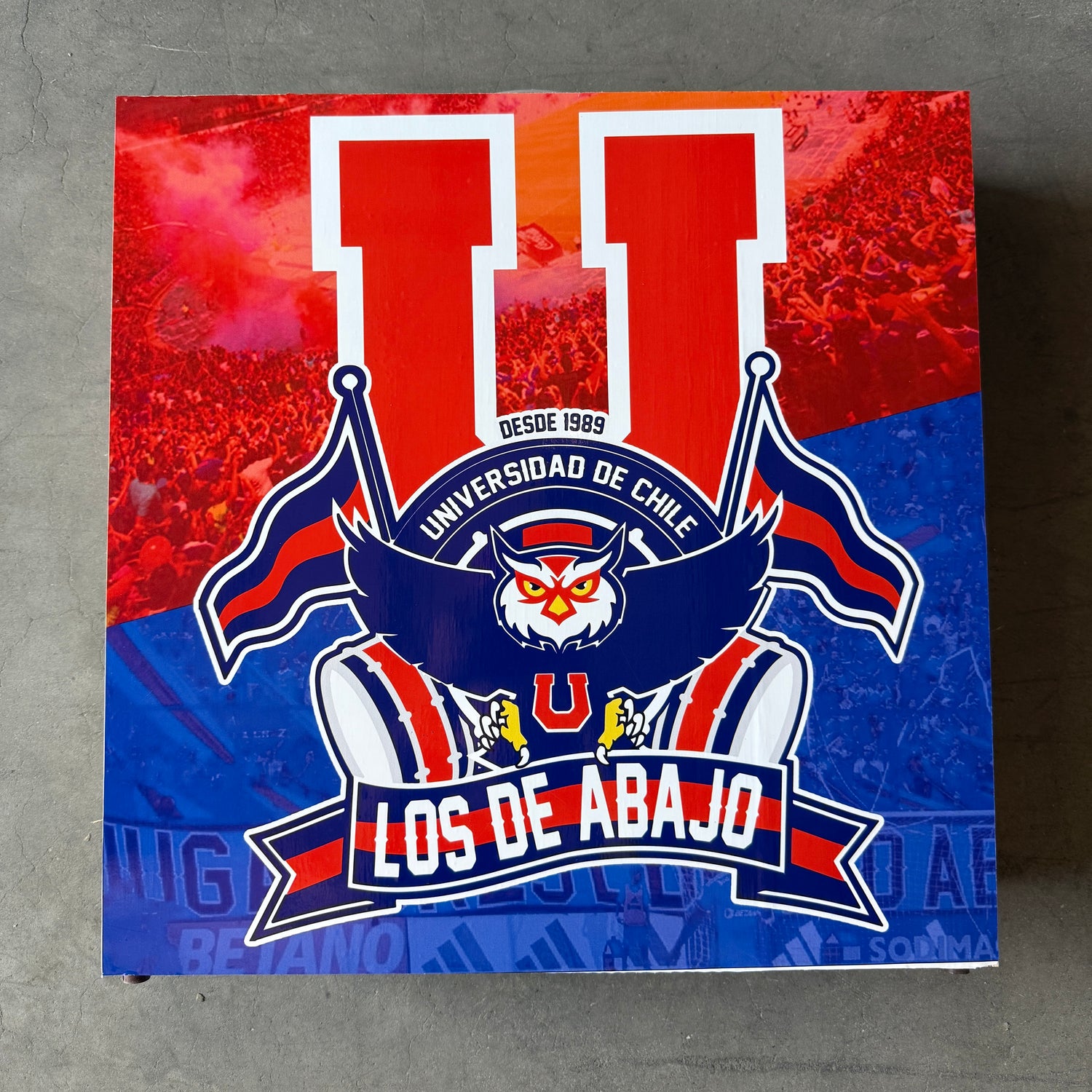 MALETA MADERA NATURAL CON LOGO