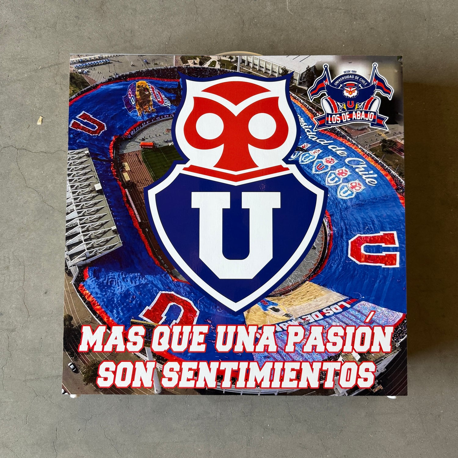 MALETA MADERA NATURAL CON LOGO