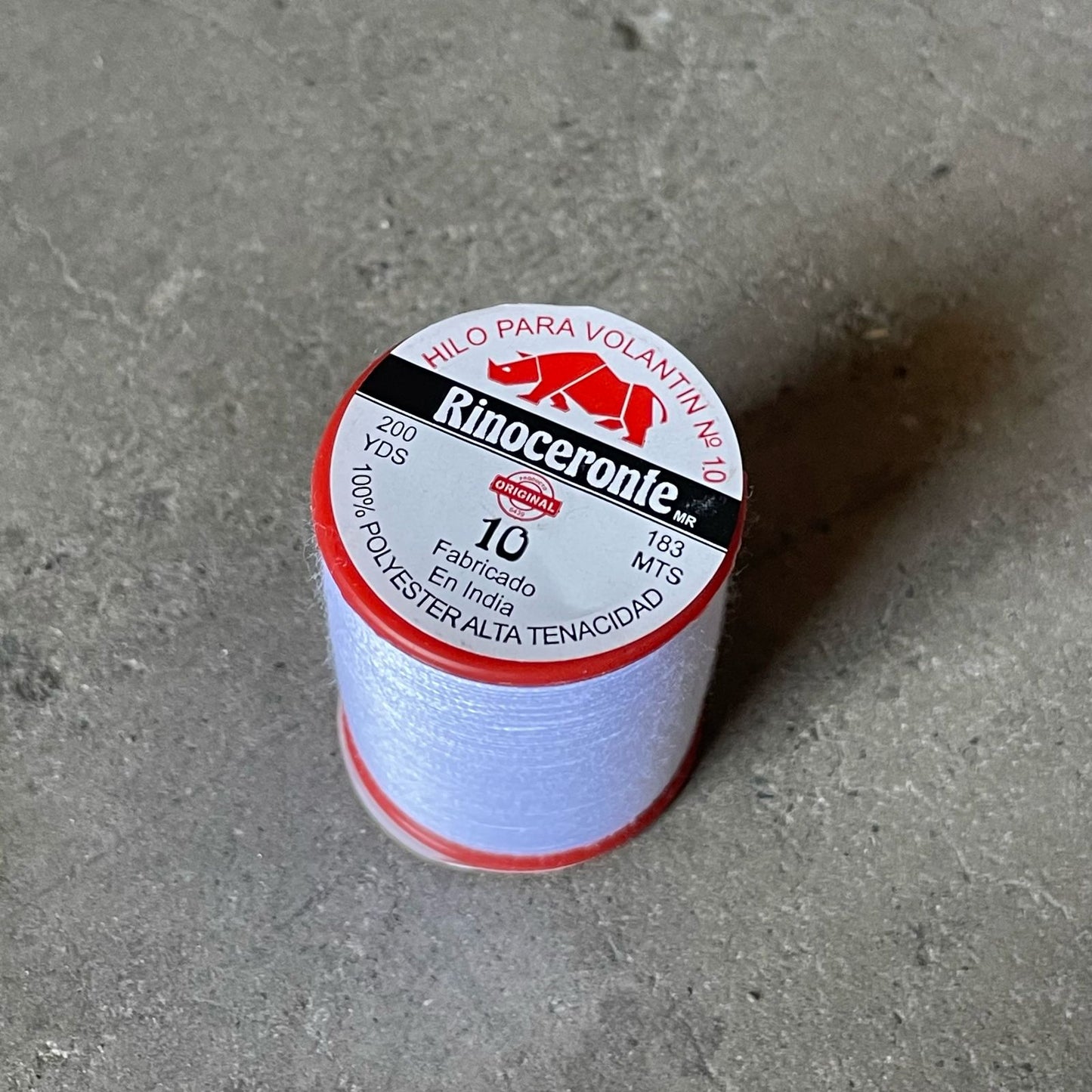 Hilo Rinoceronte N° 10 - Polyester - 200yds (12un)